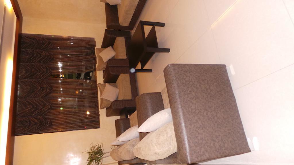 Aparthotel Roseline 4*
